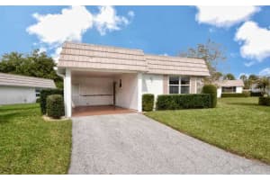 2745 Riverbluff Way, Sarasota, FL 34231, Sold 03/17/14