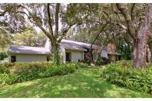 4902 Hidden Oaks Trail, Sarasota, FL 34232, Sold 02/27/15