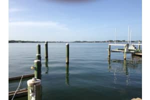1310 Hillview Dr, Sarasota, FL 34239, Sold 08/21/14