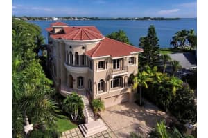 290 N Washington Dr, Sarasota, FL 34236, Sold 03/17/17