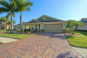 3520 72nd Dr E, Sarasota, FL 34243, Sold 01/28/15