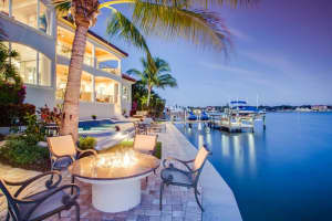 1524 Caribbean Dr, Sarasota, FL 34231, Sold 07/14/15