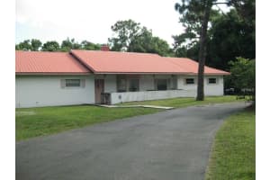 2419 49th St, Sarasota, FL 34234, Sold 07/01/16