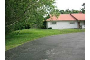 2419 49th St, Sarasota, FL 34234, Sold 07/01/16