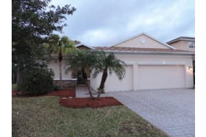 3607 65th Ave E, Sarasota, FL 34243, Sold 04/10/15