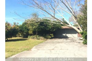 522 W Lake Dr, Sarasota, FL 34232, Sold 05/31/15