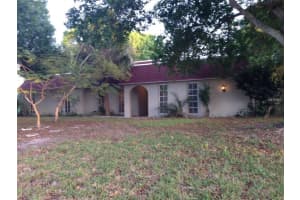 3600 Calliandra Dr, Sarasota, FL 34232, Sold 02/17/16