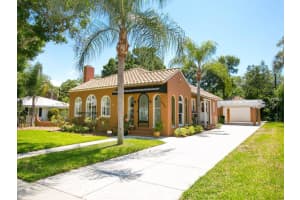 1896 Hibiscus St, Sarasota, FL 34239, Sold 02/19/16