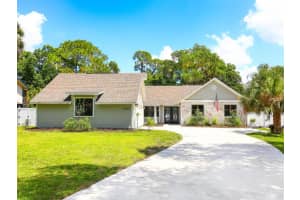 2049 W Leewynn Dr, Sarasota, FL 34240, Sold 06/10/15