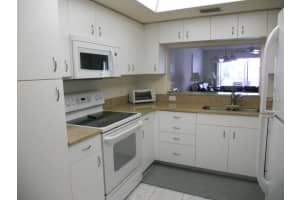 9320  CLUBSIDE CIR  #2209, SARASOTA, FL 34238 - MLS#MFRA4123098