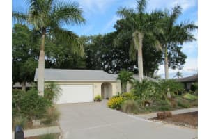 1453 Dogwood Dr, Sarasota, FL 34232, Sold 02/08/16