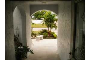 1453 Dogwood Dr, Sarasota, FL 34232, Sold 02/08/16