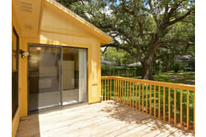 2900 Woodpine Ct, Sarasota, FL 34231, Sold 02/05/16