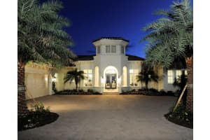 3159 Founders Club Dr, Sarasota, FL 34240, Sold 12/17/15
