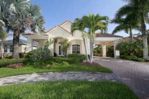 4749 Mainsail Dr, Bradenton, FL 34208, Sold 11/20/15