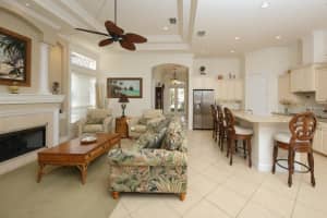 4749 Mainsail Dr, Bradenton, FL 34208, Sold 11/20/15