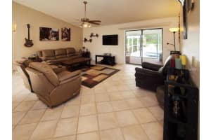 5920 Pine Tree Dr, Bradenton, FL 34202, Sold 09/10/15