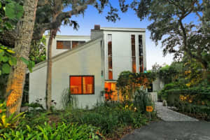 1310 Roberts Bay Ln, Siesta Key, FL 34242, Sold 09/02/16