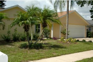 2955 Woodpine Cir, Sarasota, FL 34231, Sold 09/22/15