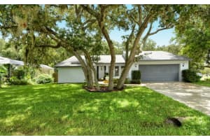 4073 King Richard Dr, Sarasota, FL 34232, Sold 09/30/15