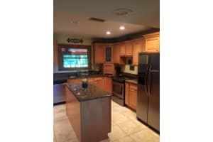 6016 Pine Tree Dr, Bradenton, FL 34202, Sold 10/06/15