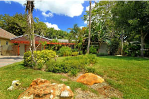 1837 Orchid St, Sarasota, FL 34239, Sold 03/29/16