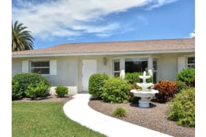 5568 Contento Dr, Siesta Key, FL 34242, Sold 01/25/16