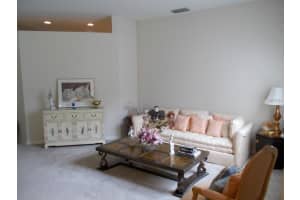 6405 68th St E, Bradenton, FL 34203, Sold 02/18/16