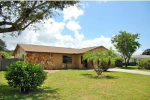 4417 Meadow Creek Cir, Sarasota, FL 34233, Sold 10/23/15