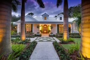 1439 N Lake Shore Dr, Sarasota, FL 34231, Sold 01/05/16