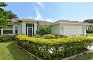 5762 Sandy Pointe Dr, Sarasota, FL 34233, Sold 06/30/16