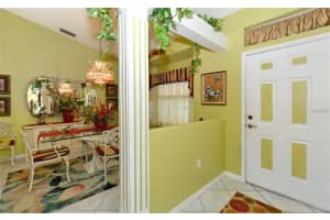 5762 Sandy Pointe Dr, Sarasota, FL 34233, Sold 06/30/16