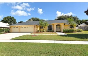 4887 Oak Pointe Way, Sarasota, FL 34233, Sold 11/30/15