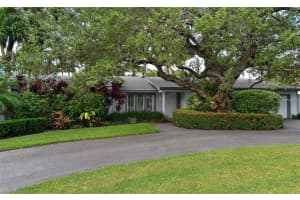 47 N Washington Dr, Sarasota, FL 34236, Sold 12/10/15