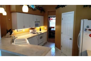 4816 Wood Pointe Way, Sarasota, FL 34233, Sold 04/15/16