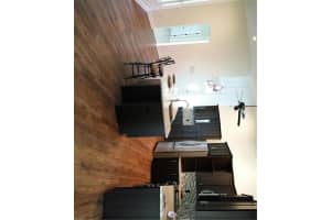 4866 Wilde Pointe Dr, Sarasota, FL 34233, Sold 08/03/16