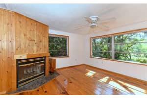 8428 71st Ave Dr E, Bradenton, FL 34202, Sold 05/31/16