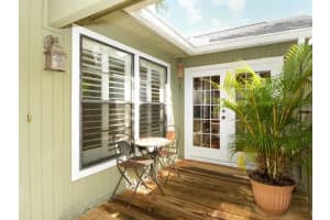 2925 Woodpine Cir, Sarasota, FL 34231, Sold 05/16/16