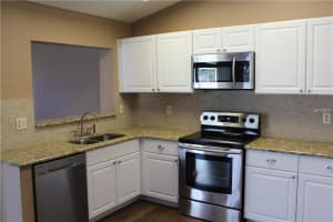 6034 66th St Cir E, Palmetto, FL 34221, Sold 04/14/16
