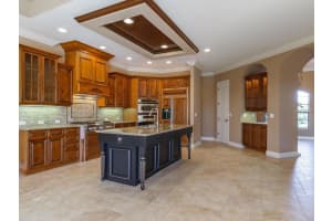 3426 Founders Club Dr, Sarasota, FL 34240, Sold 06/01/16
