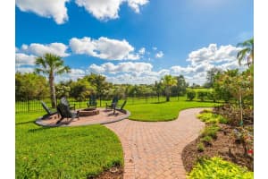 3426 Founders Club Dr, Sarasota, FL 34240, Sold 06/01/16