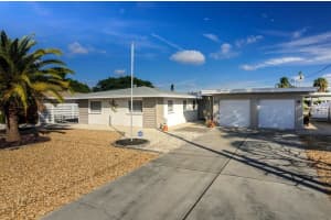 4115 Coconut Terrace, Bradenton, FL 34210, Sold 01/06/16