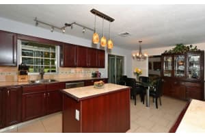 3548 Oak Grove Dr, Sarasota, FL 34243, Sold 01/28/16