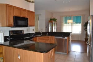 5319 52nd Ave W, Bradenton, FL 34210, Sold 06/30/16