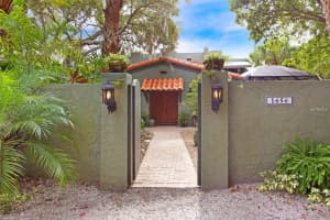 1656 Wisconsin Ln, Sarasota, FL 34239, Sold 03/31/16