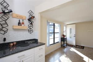 3008 Woodpine Ln, Sarasota, FL 34231, Sold 03/15/16