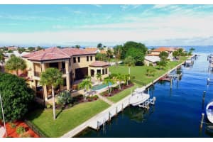 550 Putting Green Ln, Longboat Key, FL 34228, Sold 02/26/16