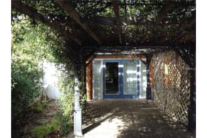 1919 Boyce St, Sarasota, FL 34239, Sold 06/02/16