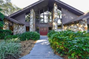 7150 Rustic Acres Dr, Sarasota, FL 34241, Sold 03/31/16