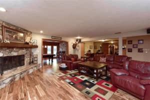 7150 Rustic Acres Dr, Sarasota, FL 34241, Sold 03/31/16